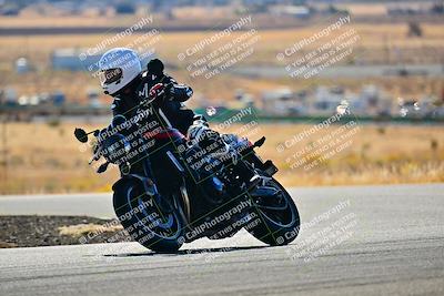 media/Nov-17-2024-Classic Track Day (Sun) [[11951c166c]]/Group 3/Session 3 (Turn 4)/